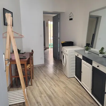 Les Freds Apartment